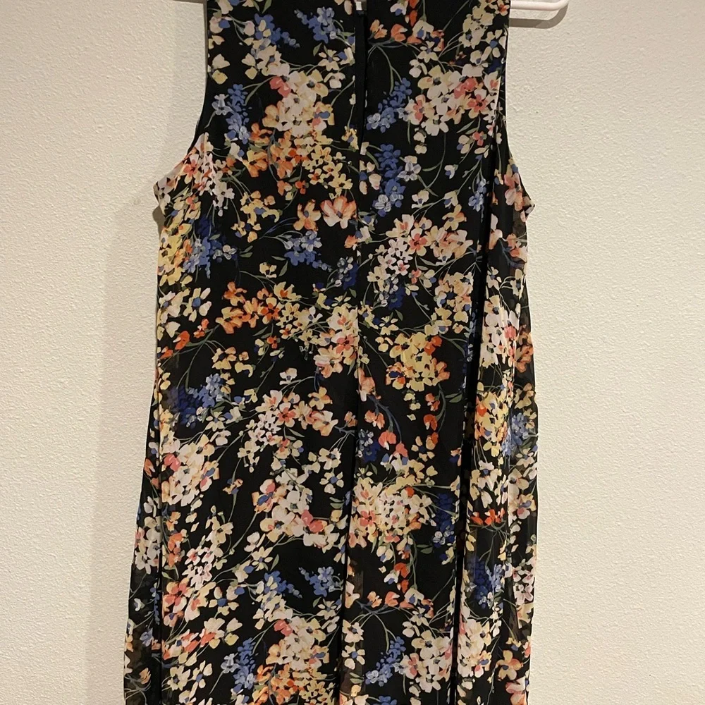 Tommy Hilfiger Navy Sheer Floral Sleeveless Dress. - Picture 4 of 7